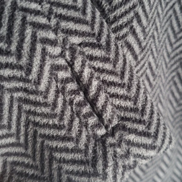 Bench Fleece Jacket - Picture 8 of 9